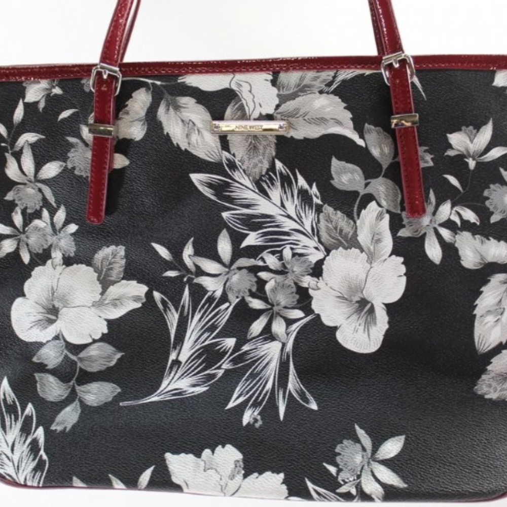 Nine West Tote - Large